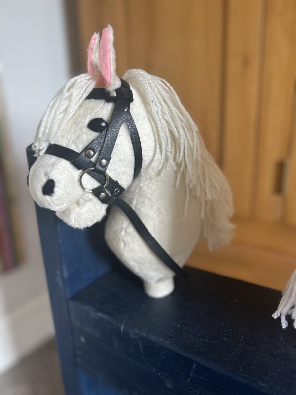 Small white Hobby Horse