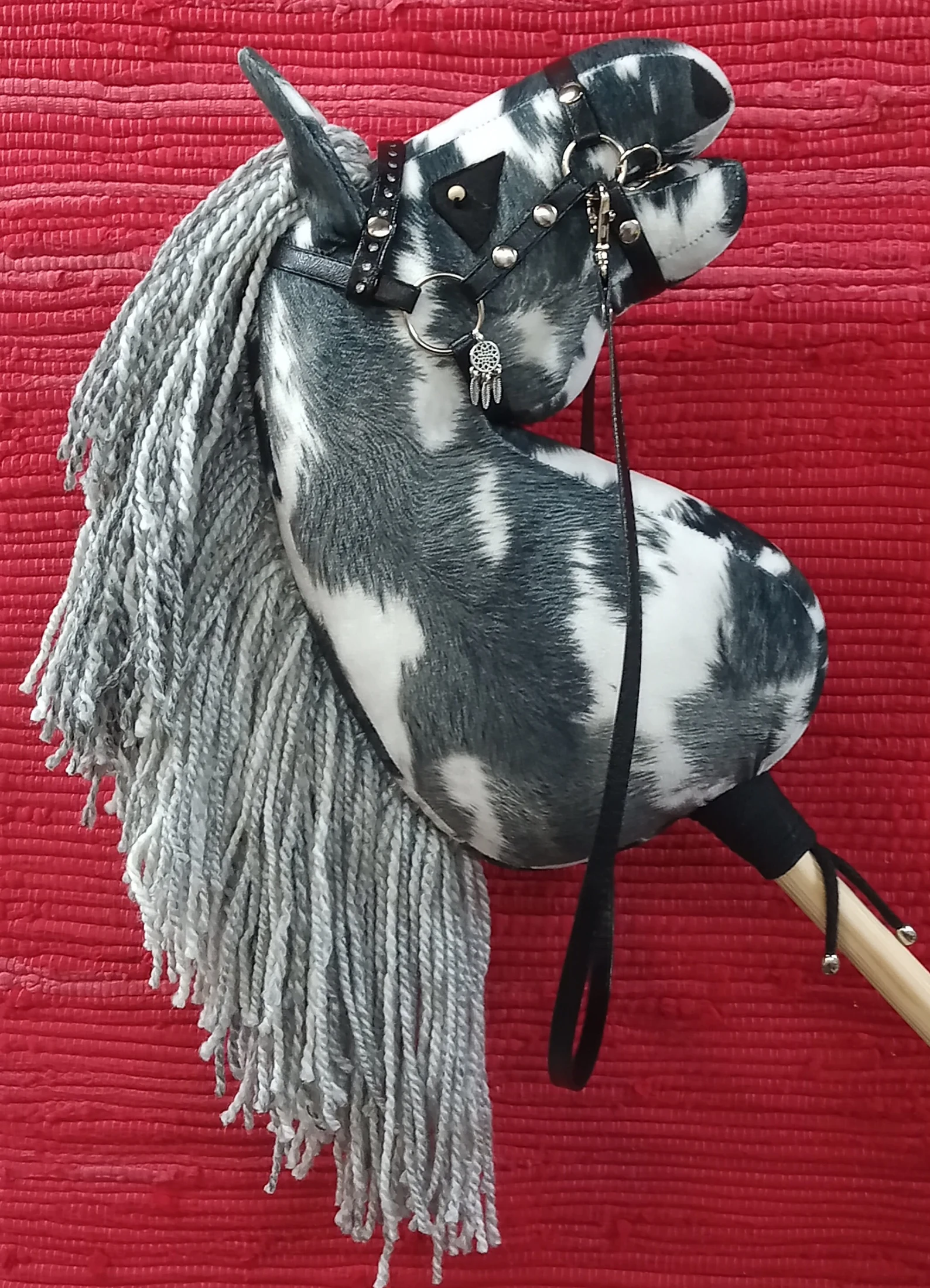 Paint Black & White Hobby Horse