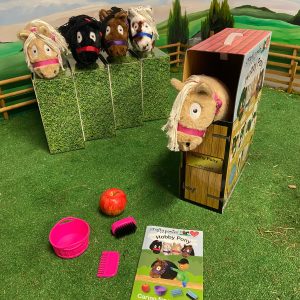 Miniature Hobby Horse - Crafty Pony - Palomino