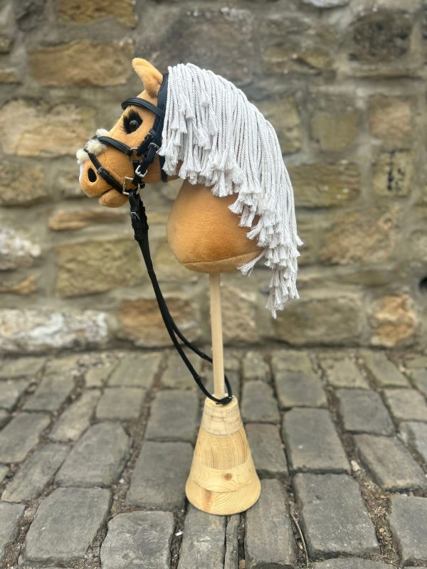 Affordable Hobby Horse - With Bridle - Image 5